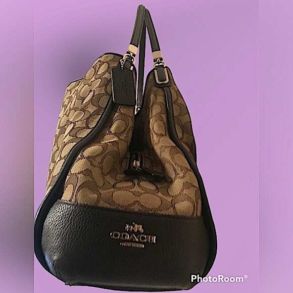 Coach Phoebe 3 compartment 😍 - Picture 4 of 10